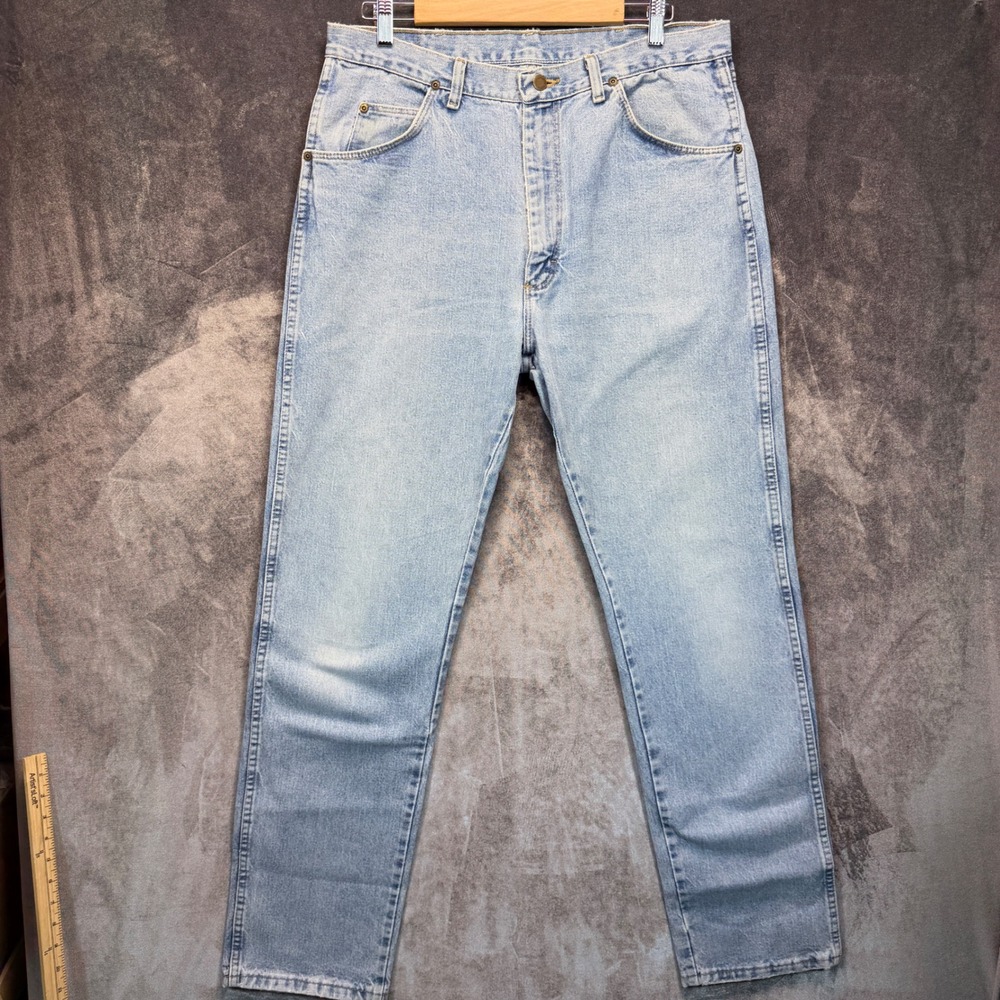 VTG Wrangler Authentic Jeans Mens Light Wash Regular 36x34 Western Denim 1990s
